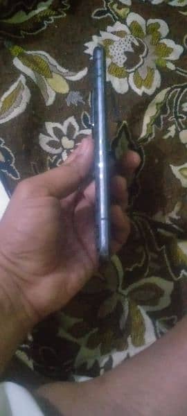 xiaomi 10T  8  128 complete Saman ke sath 10 by 10 condition 3