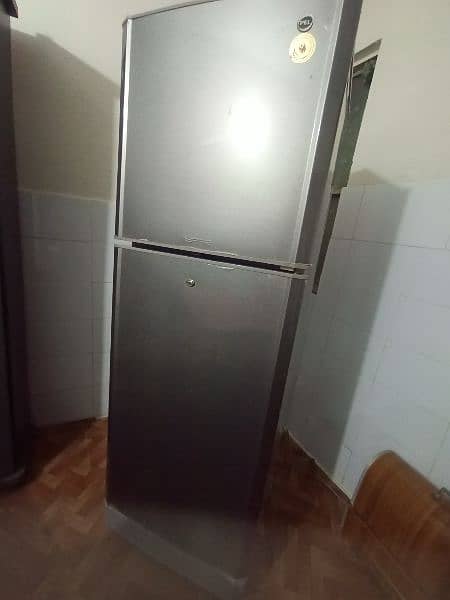 Pel Refrigerator (Fridge) 8