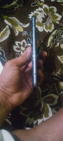 xiaomi 10T  8  128 complete Saman ke sath 10 by 10 condition 5