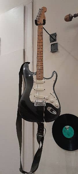 Fender Stratocaster plus 0