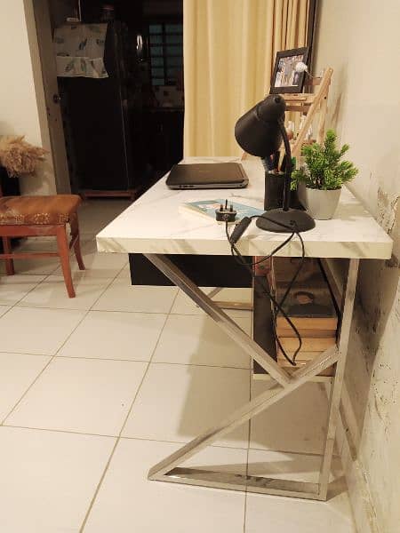 Study table/office table lasani top stainless steel 1
