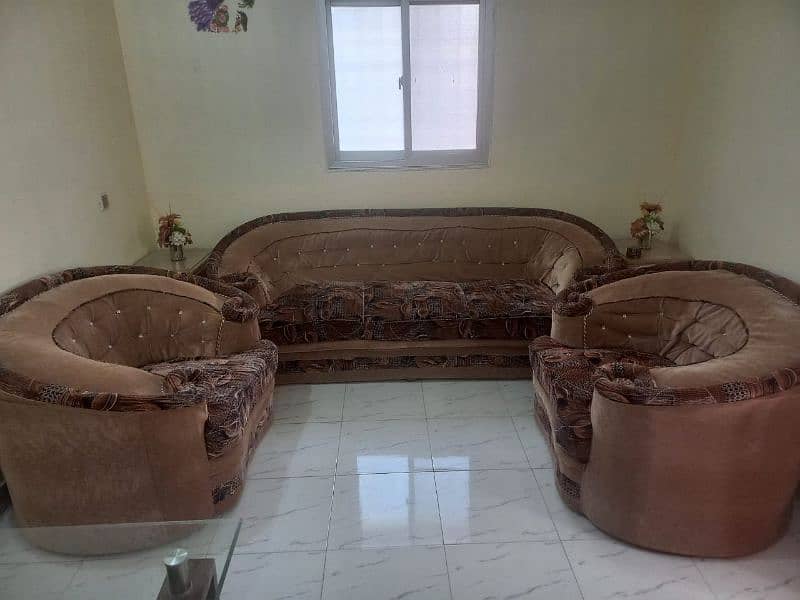 7 seater sofa set for sell 5