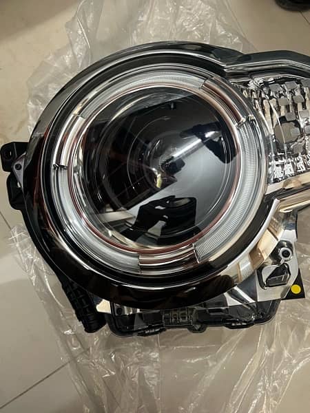 Headlights Suzuki Swift , Jimny , Dayz , Toyota Raize , 14