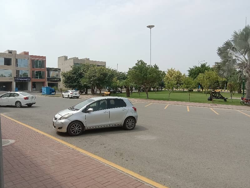 7 Marla Corner & Facing Park Is Available For Sale In Bahria Nasheman Ferozpur Road Hot Location Best For Living 12
