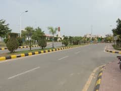 7 Marla Corner & Facing Park Is Available For Sale In Bahria Nasheman Ferozpur Road Hot Location Best For Living 0