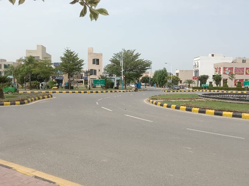 8 Marla Corner & Main Boulevard Residential Plot in Bahria Nasheman Ferozpur Road, Close to Park and Masjid 0
