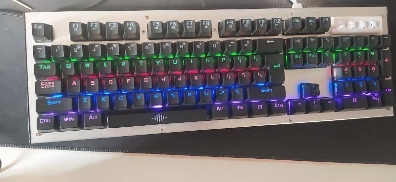 rgb mechanical keyboard (black switches) 0