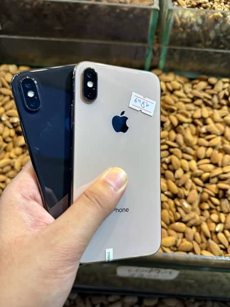 apple iphone X and Xs 64GB Approved 8