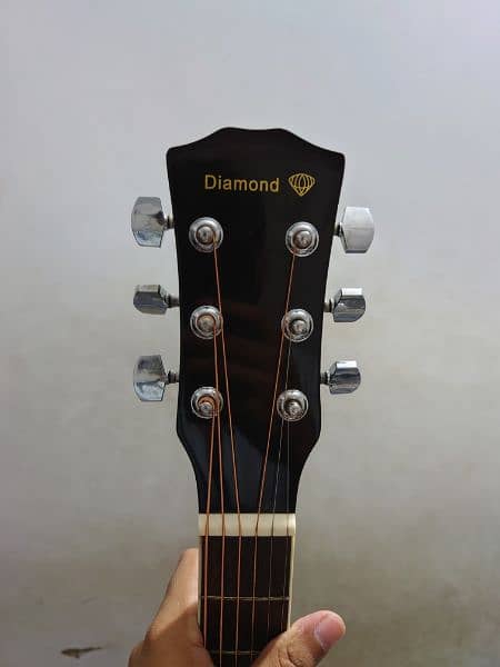 Diamond Acoustic Guitar 0