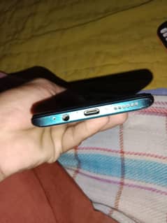 infinix HOT 11 4gb ram 128 memory condition 10/10 with daba connect me