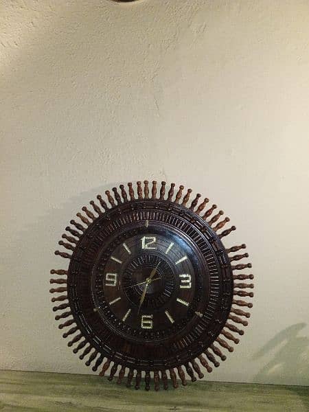 brand new clock from  chiniout 2