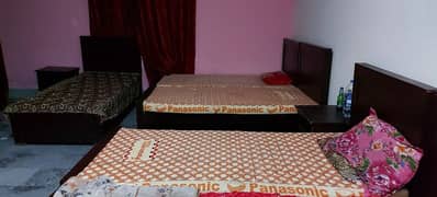 Vip BOYS Hostel  2 3 seater bedrooms job holders css ca kips executive