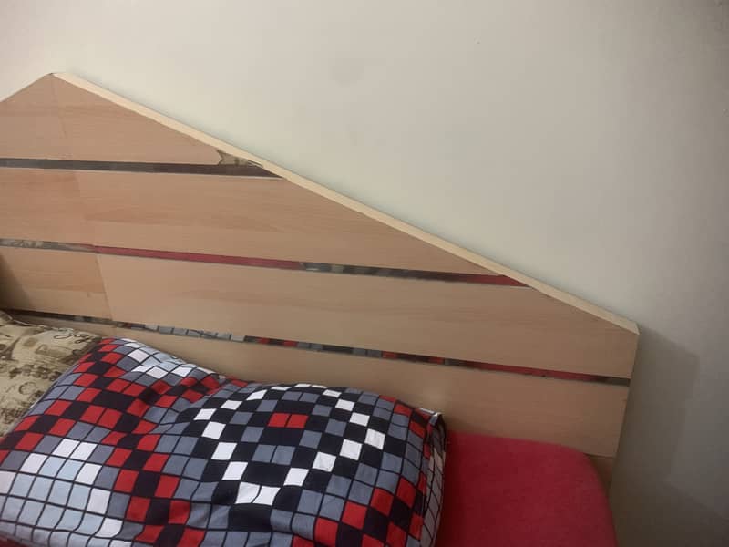Used Beds for Sale in Karachi (single bed ) 2