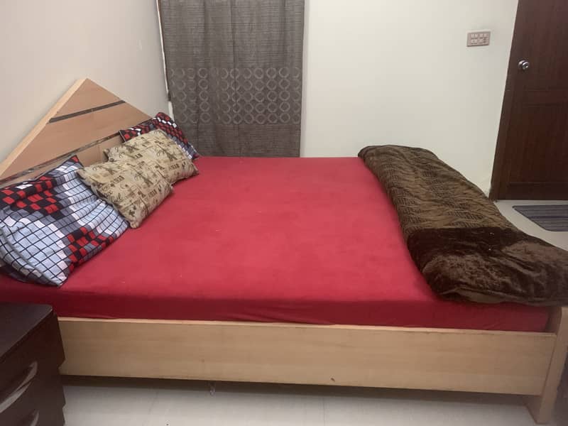 Used Beds for Sale in Karachi (single bed ) 4