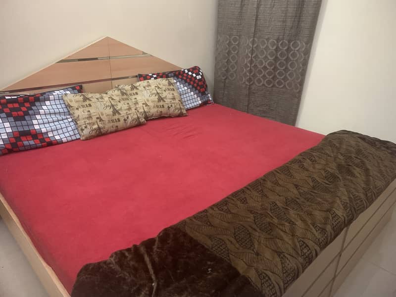 Used Beds for Sale in Karachi (single bed ) 5