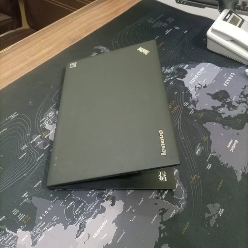 Lenovo ThinkPad X1 Carbon Core i7-3667U 3rd Gen 4GB RAM, 128GB SSD 16