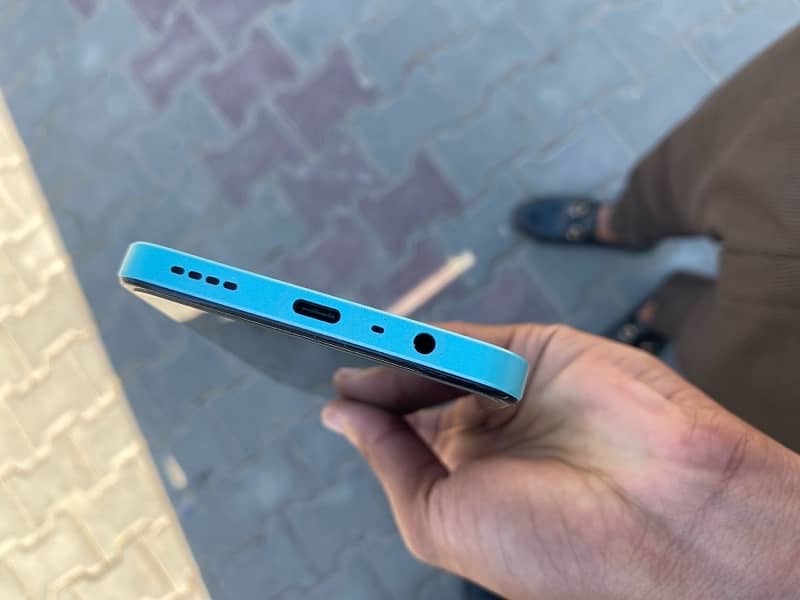 Mobile for sale Realme  with daba 2