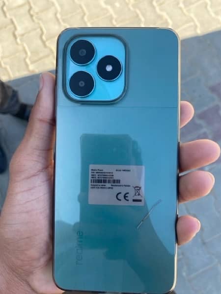 Mobile for sale Realme  with daba 4