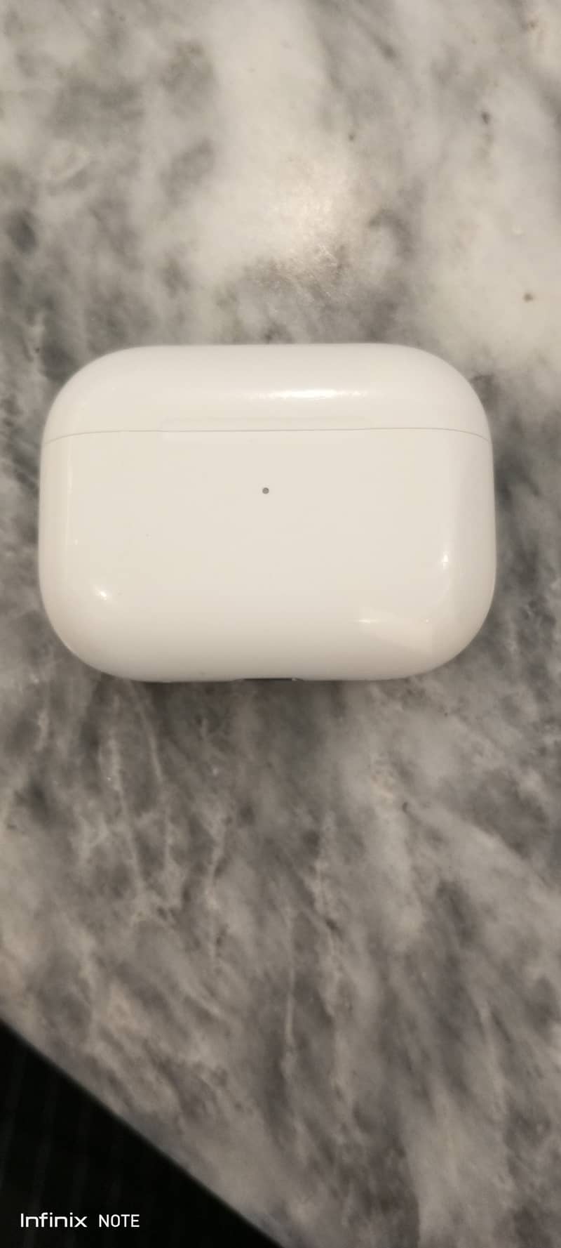 Apple Airpods charging case original 0