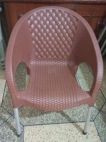 Plastic Chair | 6 Chair Set | Plastic Chairs 1