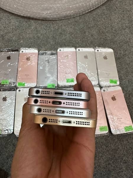 iPhone SE 2016 16/32GB NON PTA COD Zero Advance Pay at Your Door Step 3