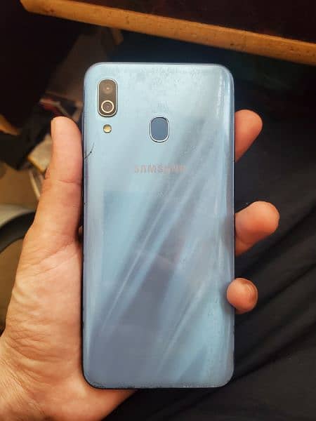 samsung a30 official approved 4/64 full box 1