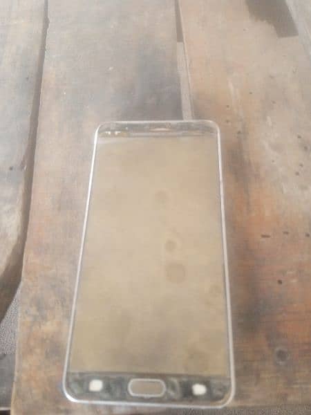 Samsung Galaxy S10 without panel 1