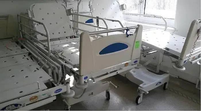 ICU beds/ Manual medical bed/ Surgical bed /Hospital bed/Patient bed 9