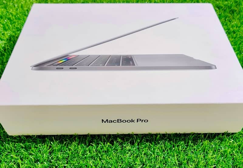 Macbook Pro 2019 with Box 2