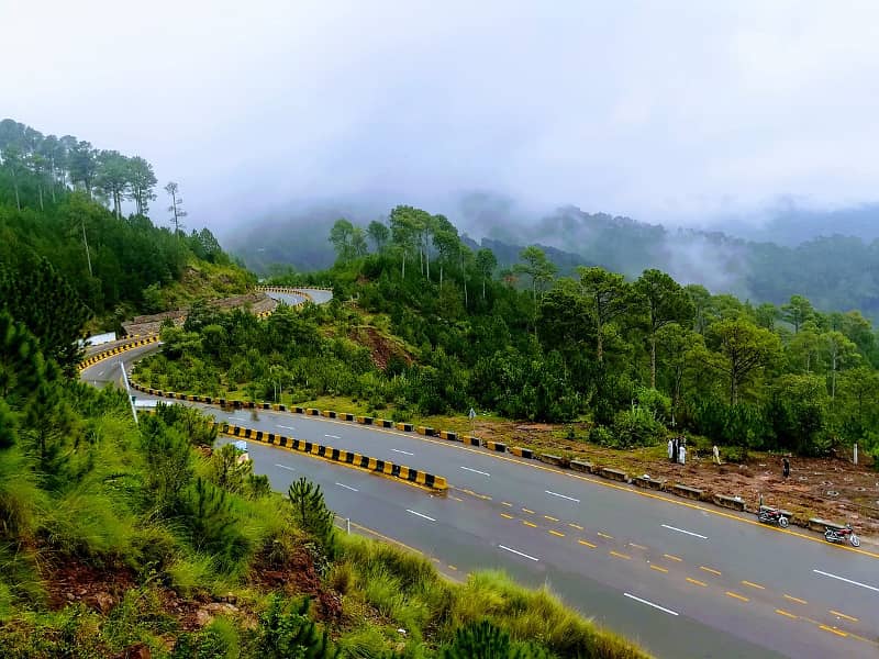 10 Marla Plot For Sale On Murree Expressway 5