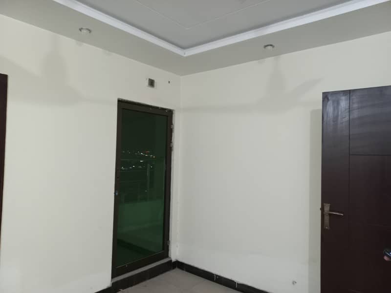 Two Beds Flat For Sale In Bahria Phase 7 4