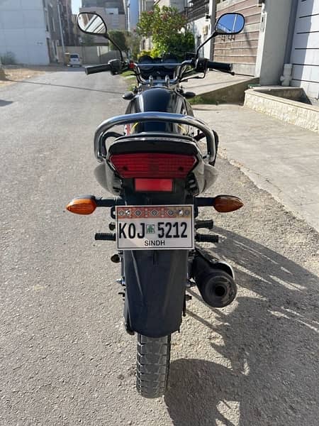 Yamaha YBR 125G for Sell non accidental Home used Bike For Sell 6