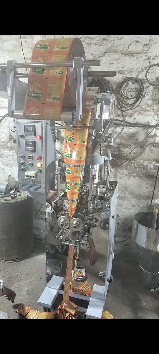 Automatic Packing Machine for Surf,Slanti ,dryer and fryer Juice 12