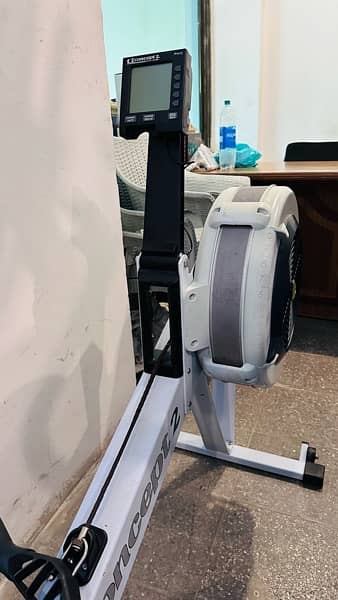 Concept 2 rowing machine slightly used USA import model: D 6