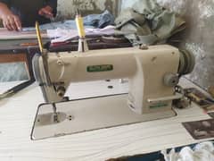 Siruba sewing machine  Modal L 818F - M1A