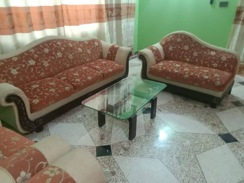 7 Seater Sofa Set Available For Sale In Gulistan-E-Johuar Block 19 8