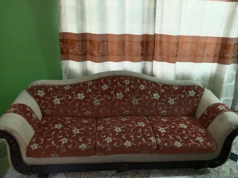 7 Seater Sofa Set Available For Sale In Gulistan-E-Johuar Block 19 17