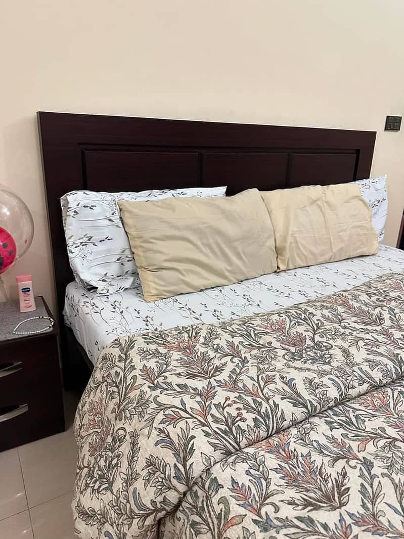Used Bed for sale 4