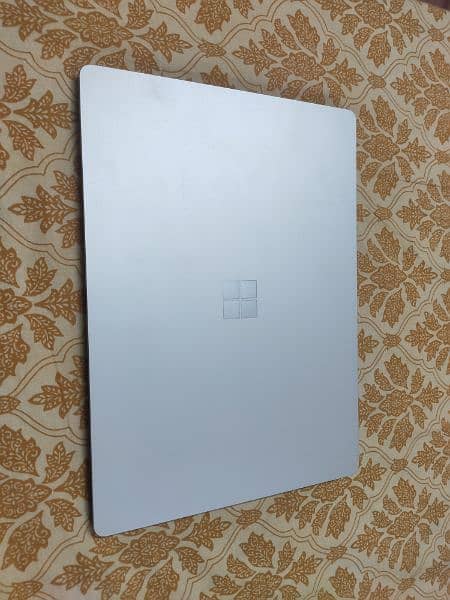 Surface Laptop 3 Maclerian edition 1
