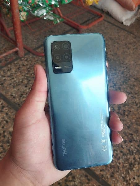 realme 8 5g 4 128 10by10 just chrgl 2