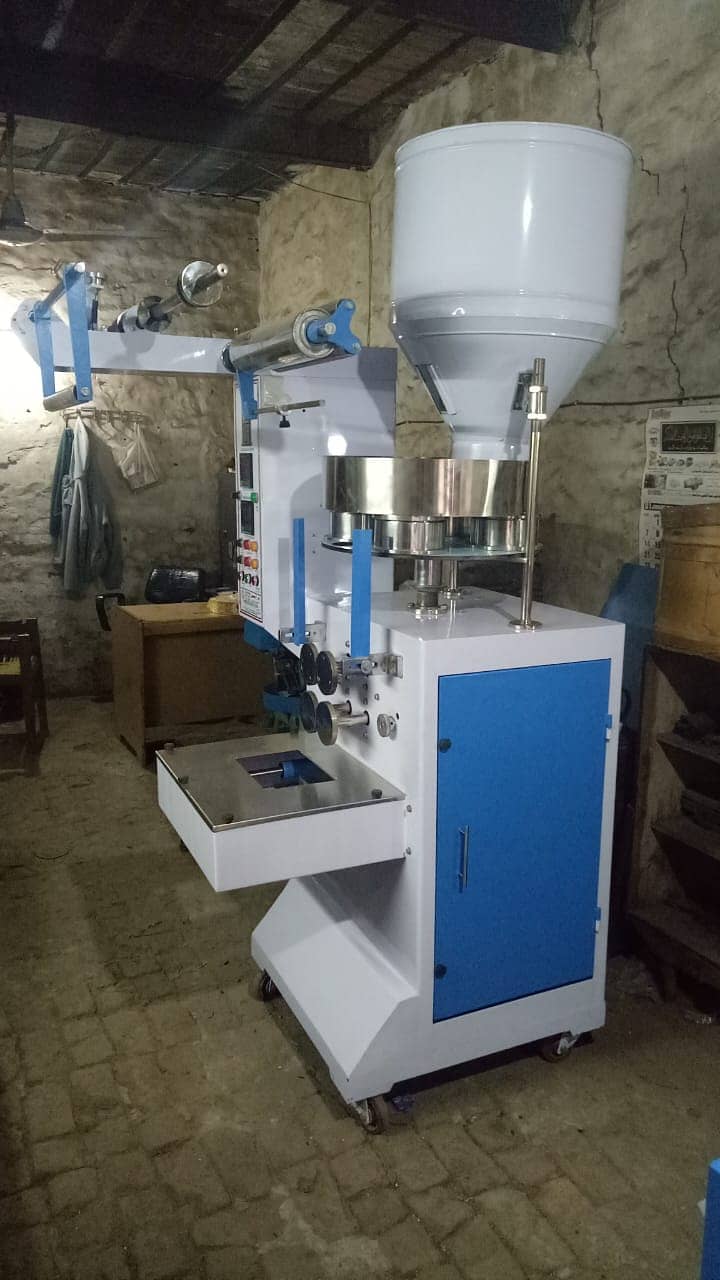 Automatic Packing Machine for Surf,Slanti ,dryer and fryer Juice 17