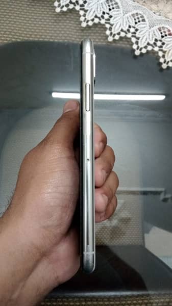 Iphone X 64 GB IMEI Matched Box 4