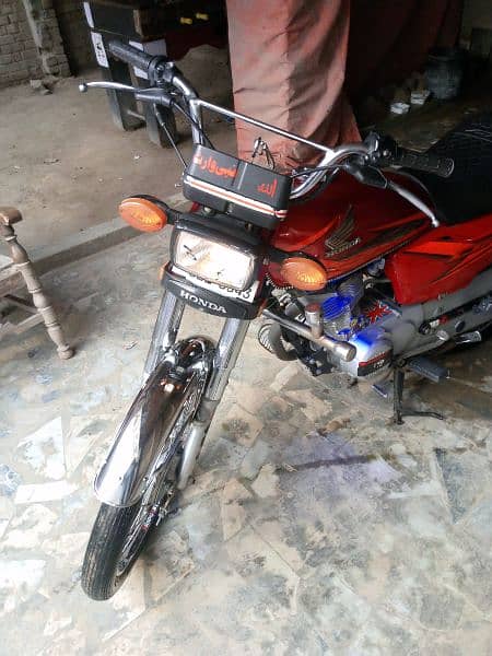 saaf bike hai  rabta k Lea mobile No 03016908675 bike sahiwal me hai 5