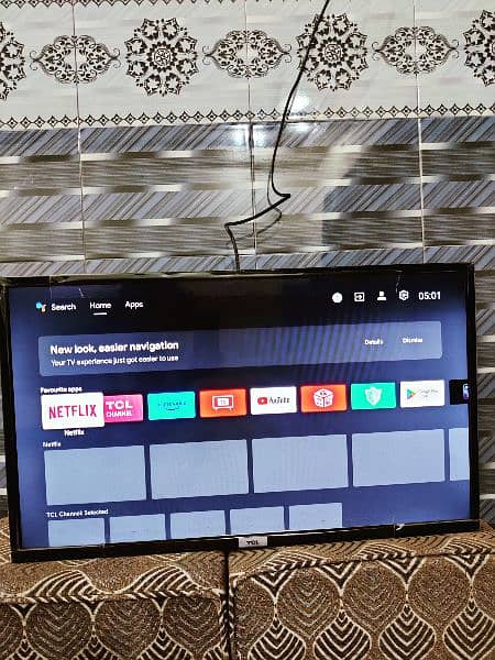 TCL 32 inch Android Led 10/10 lush peace look like a brand new 5