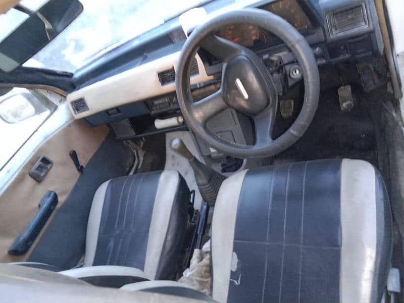 Toyota starlet in lush condition Bilkul new hai 8