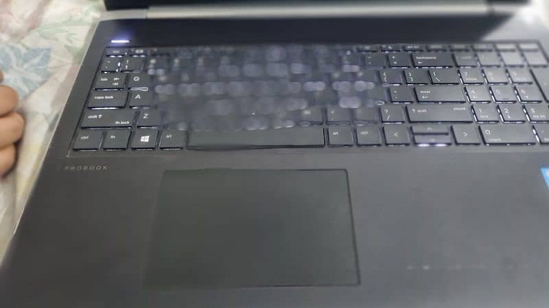 hp probook G5 450 i7 8th gen 1