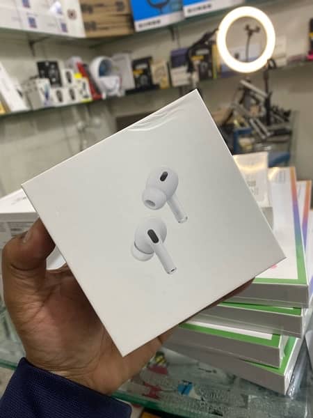 AirPods Pro 2 type c latest 15 series wireless charging 1