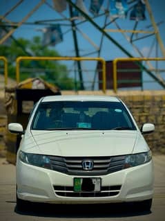 honda city automatic 2012 modal lhr number need to sale urgently