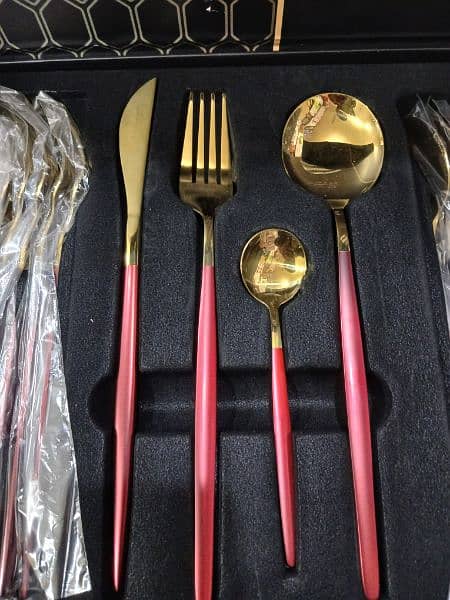 Golden Stainless Steel cutlery set 24 pcs 2