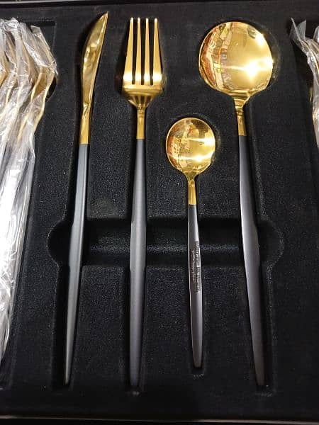 Golden Stainless Steel cutlery set 24 pcs 7